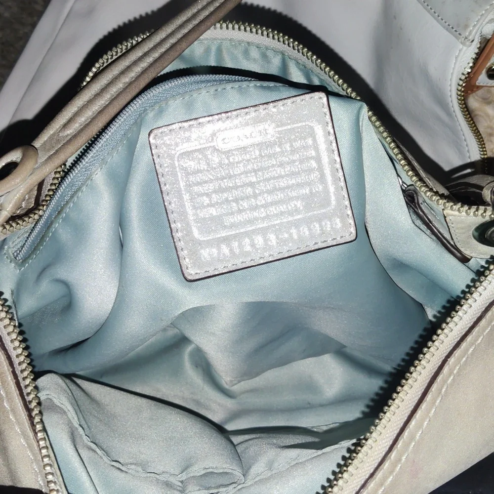 Coach Silver Metallic Leather Messenger Shoulder Bag #18996